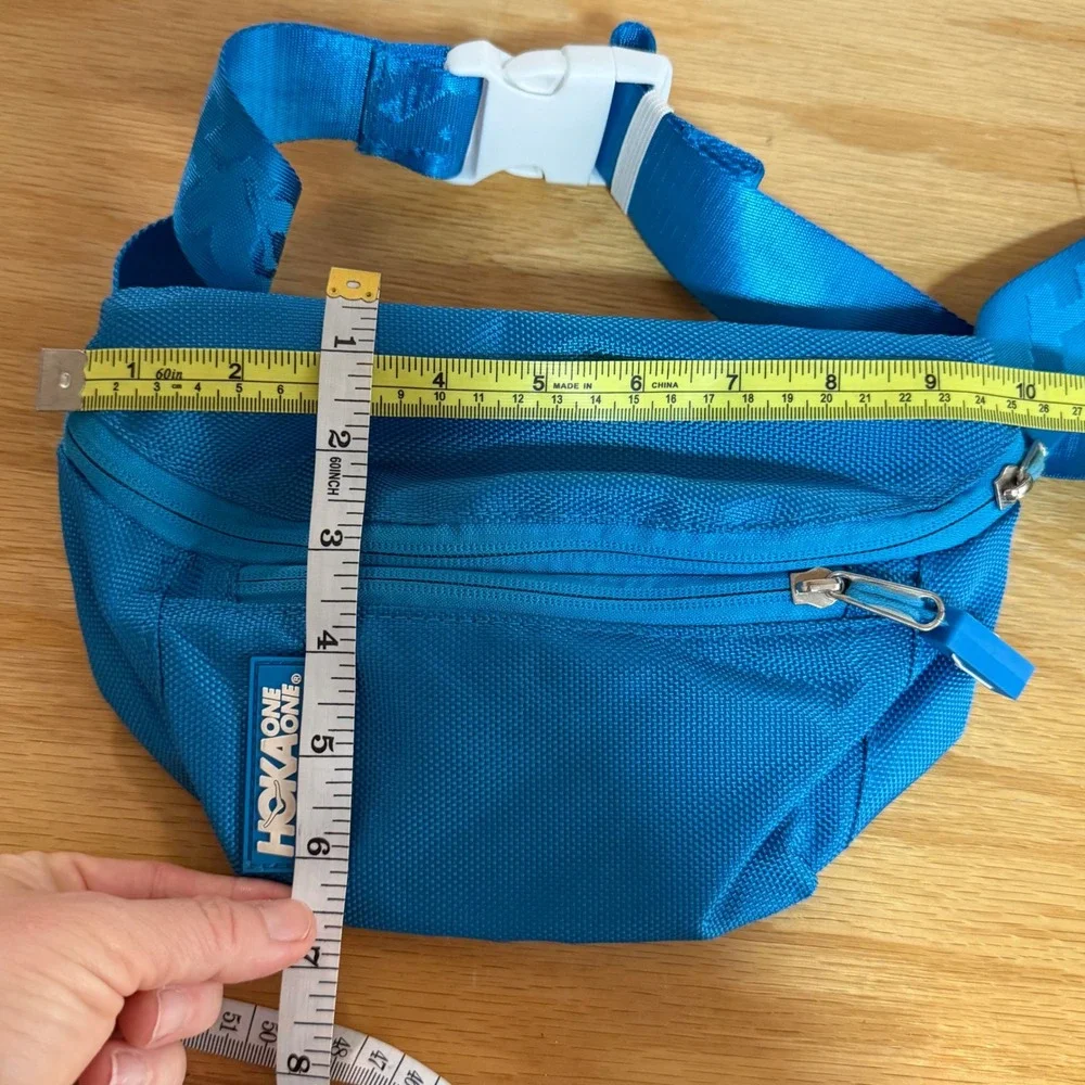 Hoka One One Blue Hip Pack Waist Bag Adjustable Belt Logo Strap Running Hiking